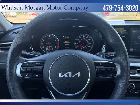 Used 2022 Kia K5 LXS FWD image 15