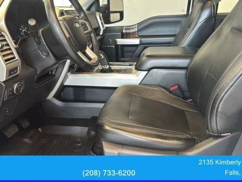 Used 2015 Ford F150 Lariat w/ Equipment Group 502A Luxury AWD/4WD image 11