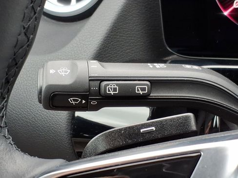 Certified 2025 Mercedes-Benz GLA 250 4MATIC image 26