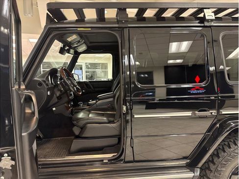 Used 2014 Mercedes-Benz G 63 AMG 4MATIC image 17