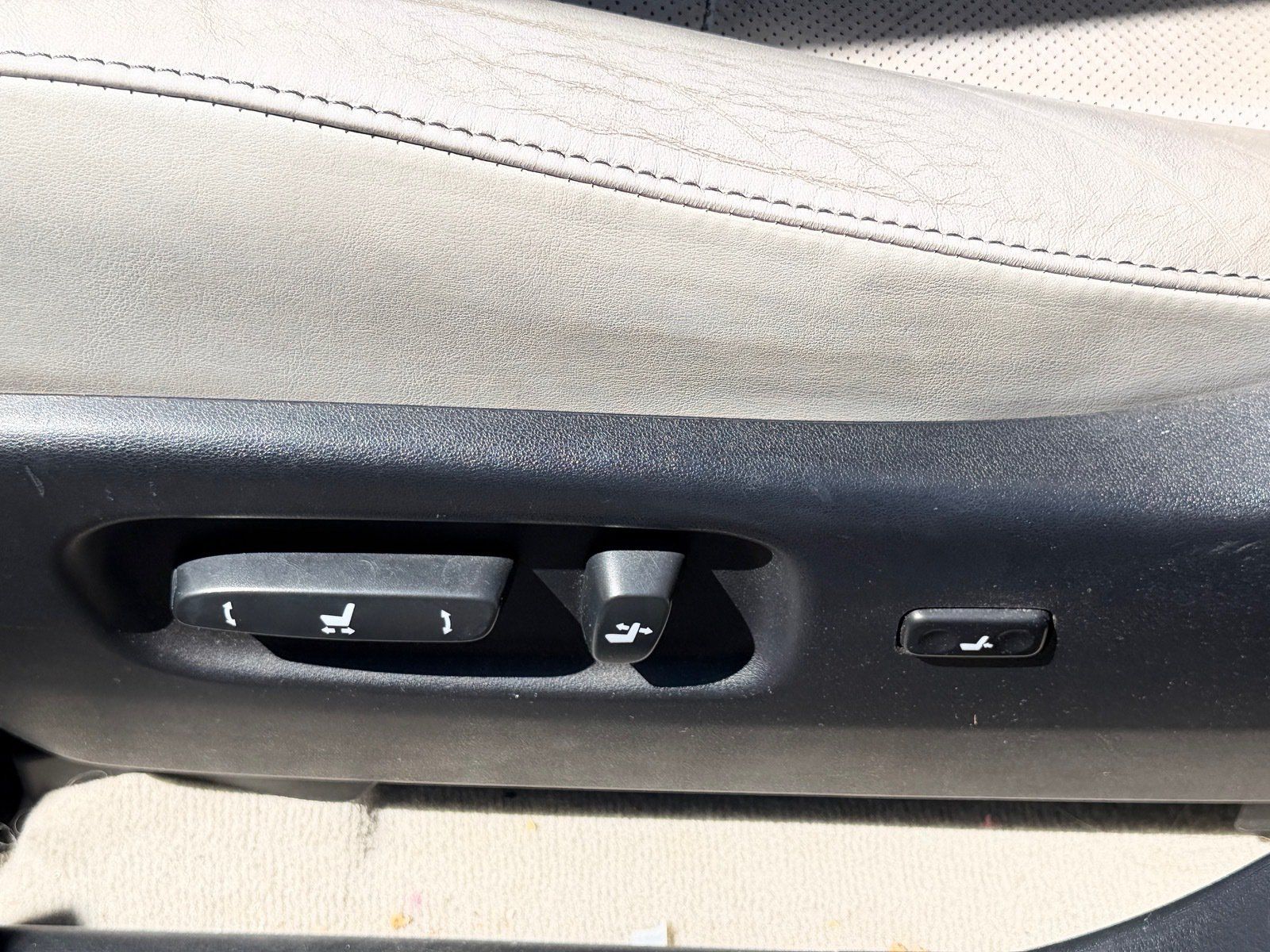 Used 2013 Lexus RX 350 AWD w/ Navigation Pkg image 7