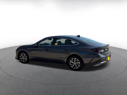 Used 2026 Hyundai Sonata Blue FWD image 10