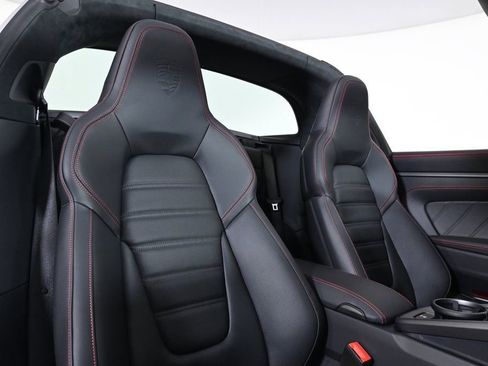 Certified 2026 Porsche 911 Targa 4S AWD/4WD image 18