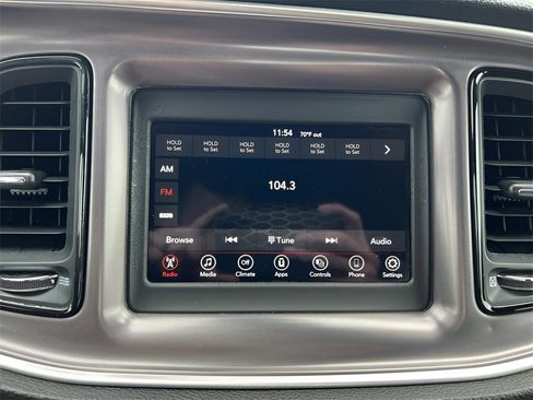 Used 2021 Dodge Challenger SXT image 16