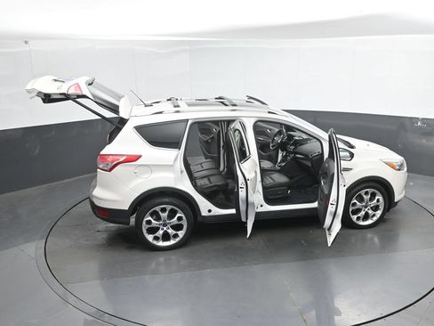 Used 2015 Ford Escape Titanium w/ Equipment Group 301A AWD/4WD image 51
