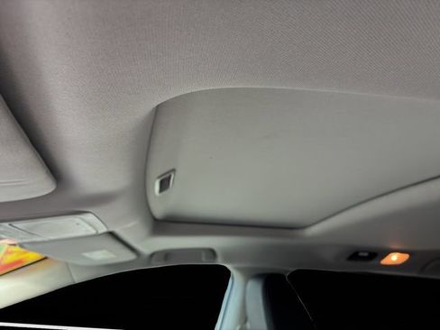 Used 2026 Honda Odyssey EX-L image 12