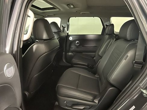 Used 2026 Hyundai Palisade Limited AWD/4WD image 32