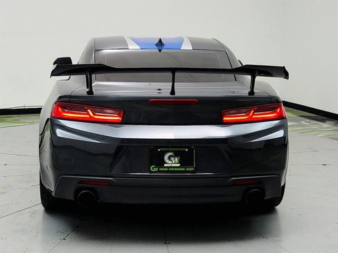 Used 2017 Chevrolet Camaro SS RWD image 6