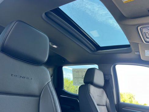 New 2026 GMC Sierra 1500 Denali w/ Technology Package image 13