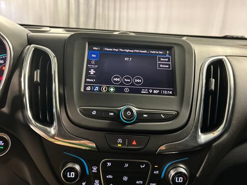 Used 2024 Chevrolet Equinox LT w/ LPO, Floor Liner Package FWD image 17