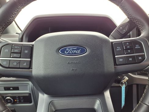 Used 2025 Ford F150 XLT w/ Equipment Group 301A Standard AWD/4WD image 15
