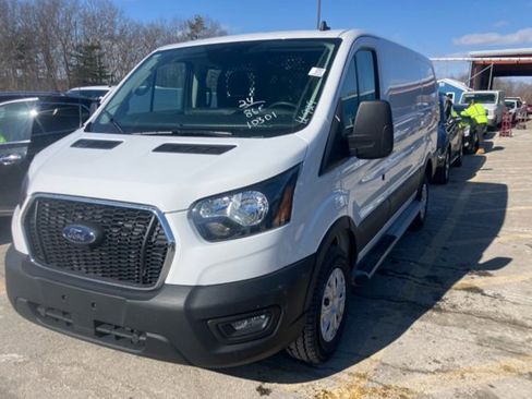 Used 2024 Ford Transit 250 Low Roof w/ Exterior Upgrade Package image 8