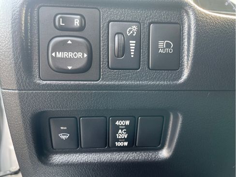 Certified 2021 Toyota 4Runner SR5 Premium w/ Moonroof Package AWD/4WD image 11