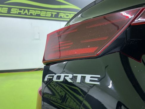 Used 2024 Kia Forte GT-Line image 13