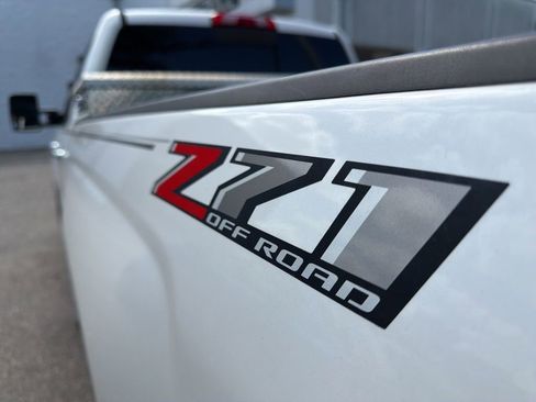 Used 2019 Chevrolet Silverado 2500 LTZ w/ Duramax Plus Package AWD/4WD image 5
