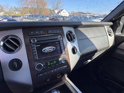 Used 2008 Ford Expedition EL Limited image 14