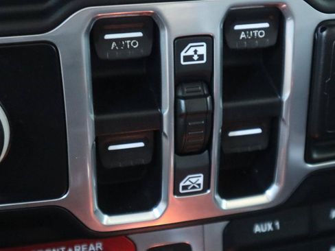 Used 2018 Jeep Wrangler Unlimited Rubicon AWD/4WD image 87