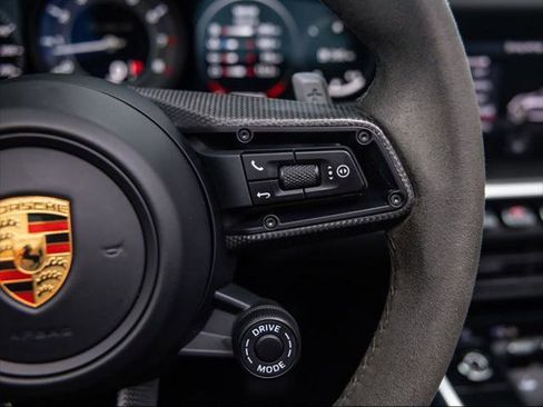 Used 2021 Porsche 911 Turbo S image 30