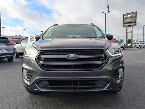 Used 2019 Ford Escape SEL image 8