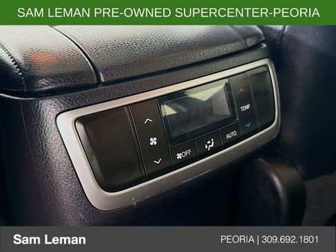 Used 2016 Toyota Highlander Limited image 27