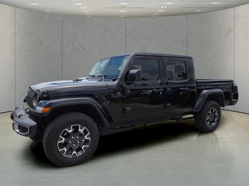 Used 2026 Jeep Gladiator Sport AWD/4WD image 9