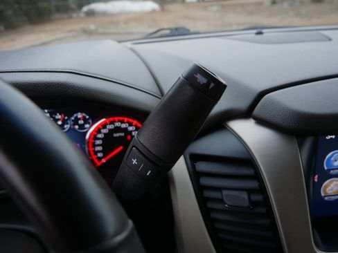 Used 2016 GMC Yukon XL Denali w/ Open Road Package image 27