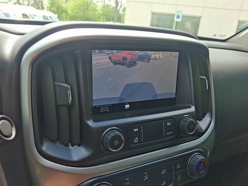 Used 2021 Chevrolet Colorado ZR2 AWD/4WD image 18