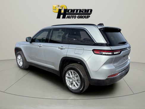 New 2026 Jeep Grand Cherokee Laredo X image 3