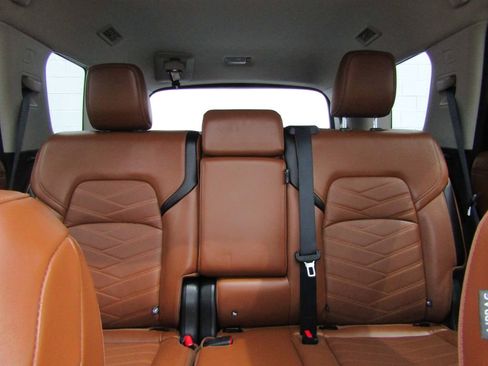 Used 2025 Nissan Pathfinder Platinum w/ Cargo Package AWD/4WD image 20