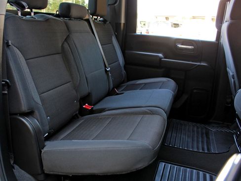 Used 2024 Chevrolet Silverado 2500 Custom w/ Custom Convenience Package image 31
