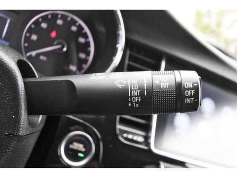 Used 2019 Buick Encore Preferred image 18