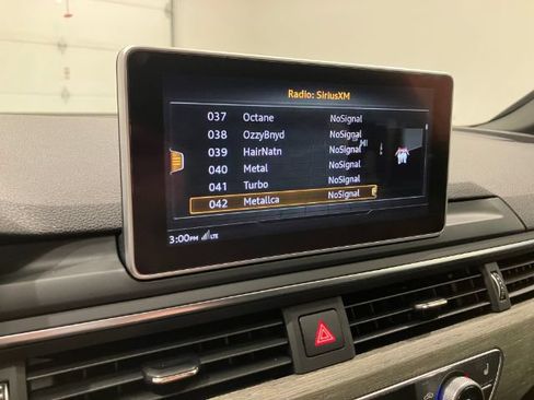 Used 2018 Audi A4 2.0T Premium Plus w/ Premium Plus Package AWD/4WD image 33