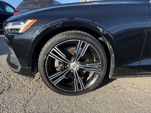 Used 2022 Volvo S60 B5 Inscription w/ Advanced Package FWD image 22
