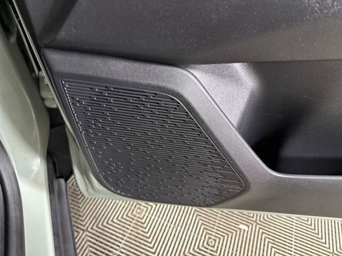 Used 2025 Chevrolet Equinox ACTIV w/ Safety and Technology Package FWD image 29