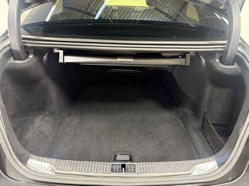 Used 2022 Mercedes-Benz S 580 4MATIC Sedan w/ AMG Line Package image 33