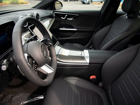 Certified 2025 Mercedes-Benz C 300 4MATIC Sedan image 13