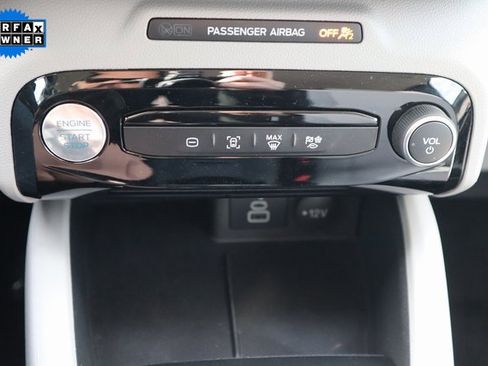 Used 2024 Ford Escape Base image 12