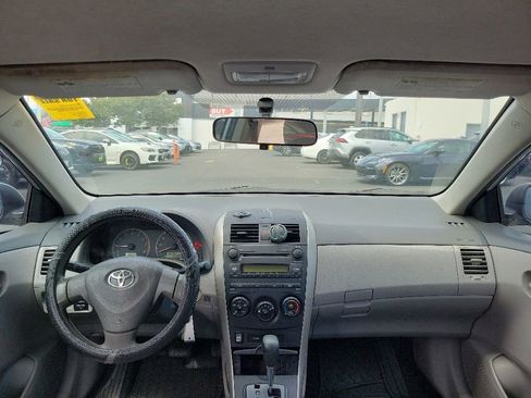 Used 2009 Toyota Corolla LE FWD image 14