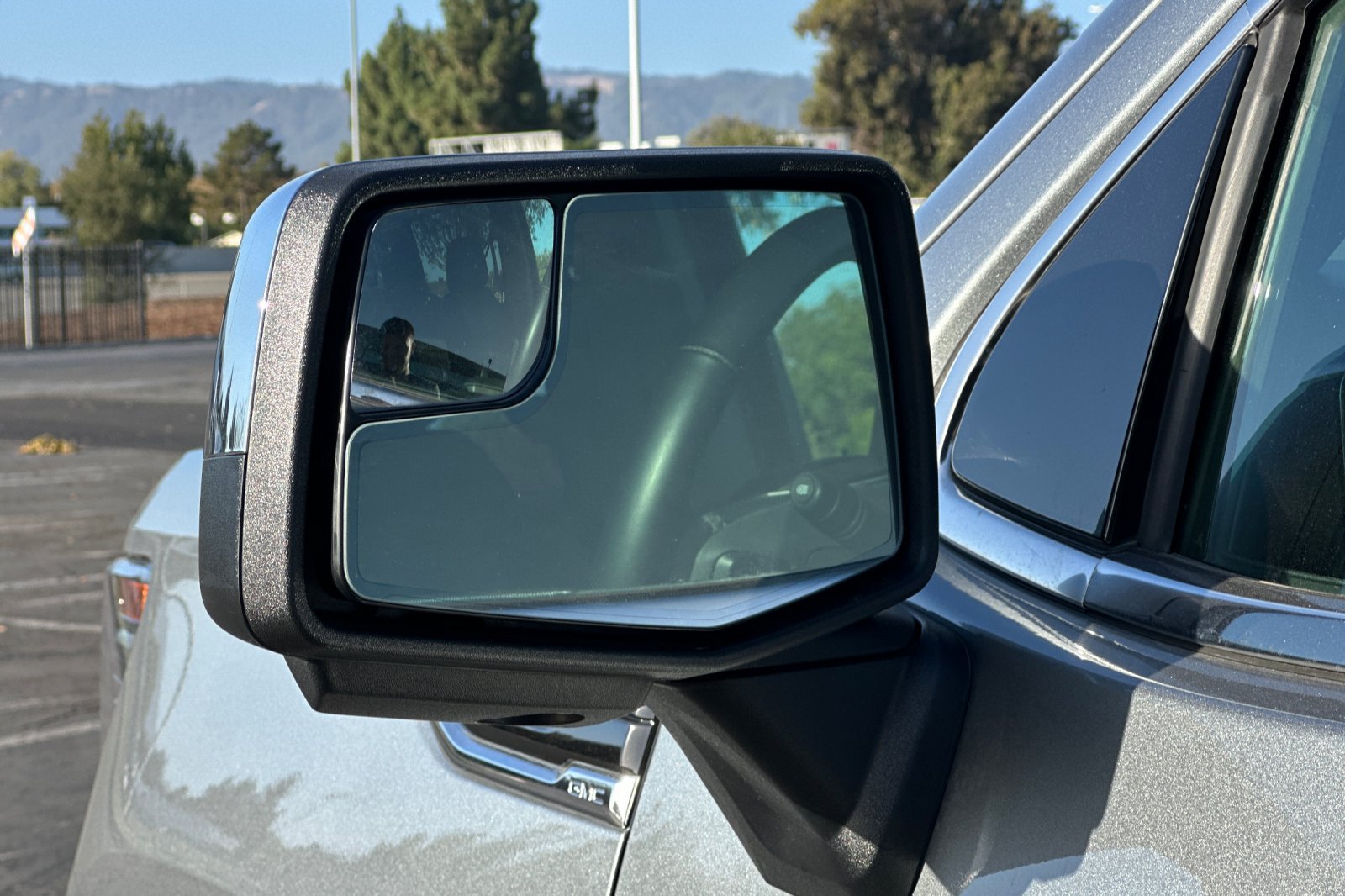 Used 2026 GMC Sierra 1500 SLT AWD/4WD image 51