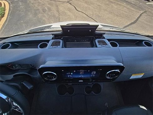 New 2025 Mercedes-Benz Sprinter 2500 image 21