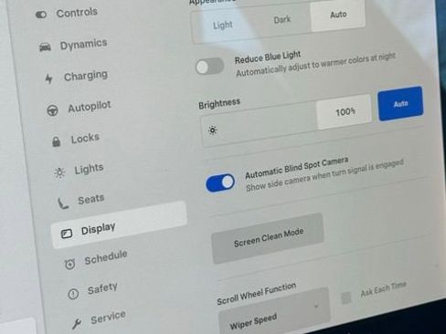 Used 2021 Tesla Model 3 Standard Range Plus image 41