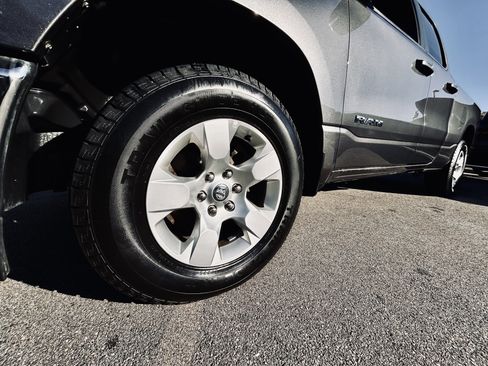 Used 2021 RAM 1500 Big Horn image 18