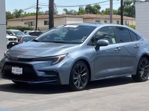 Used 2024 Toyota Corolla SE w/ SE Premium Package FWD image 9