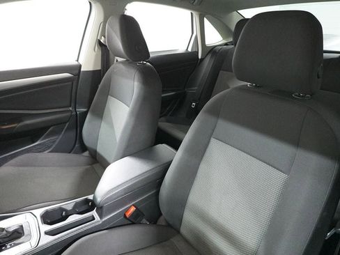 Used 2021 Volkswagen Jetta S w/ Driver Assistance Package image 12