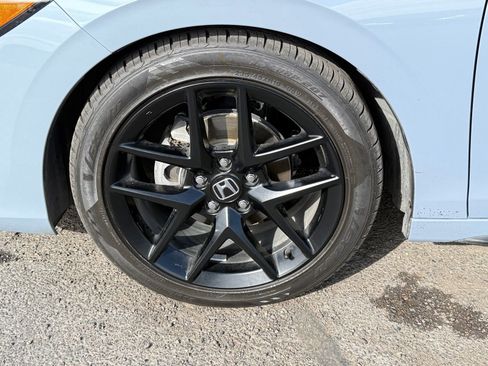 Used 2024 Honda Civic Sport image 13