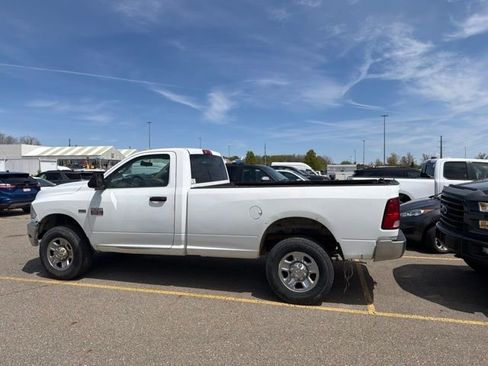 Used 2012 RAM 2500 ST w/ Chrome Appearance Group AWD/4WD image 5