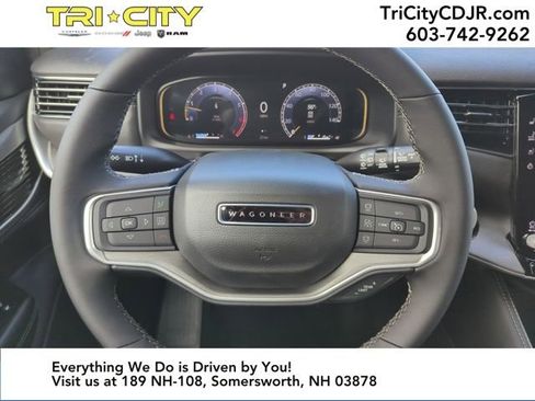 New 2025 Jeep Wagoneer Series II w/ Convenience Group I image 14