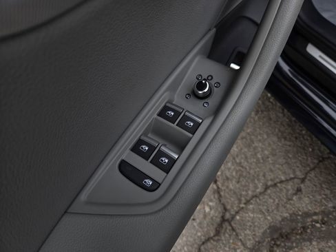 Used 2018 Audi A4 2.0T Premium Plus w/ Premium Plus Package image 13