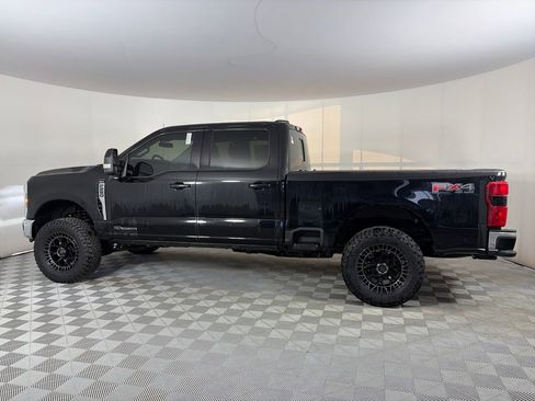 New 2026 Ford F250 Lariat w/ FX4 Off-Road Package image 4