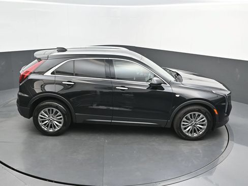 Used 2024 Cadillac XT4 Premium Luxury FWD image 33